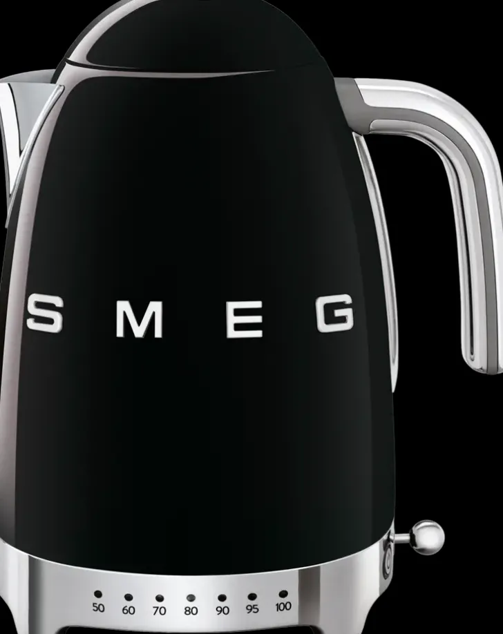 Smeg Musta Vedenkeitin Lampotilansaadolla Klf04Bleu