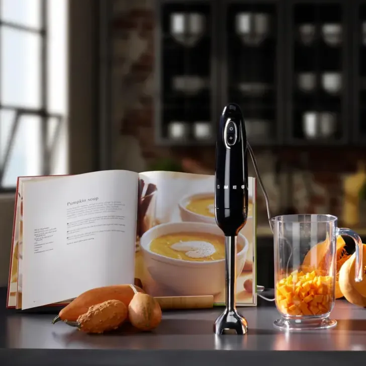 Smeg Sauvasekoitinsetti, Musta